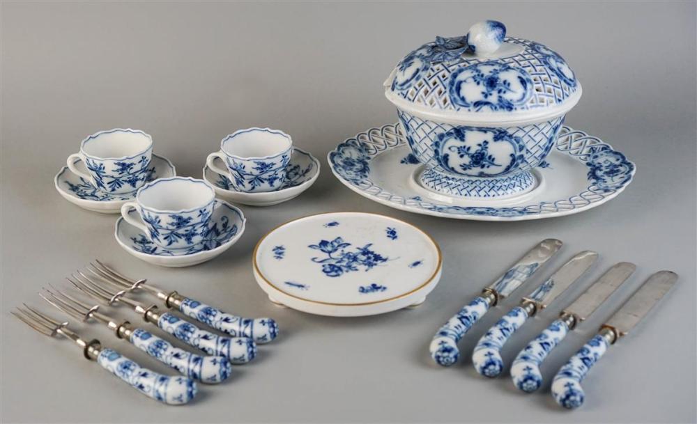 GROUP OF MEISSEN BLUE AND WHITE