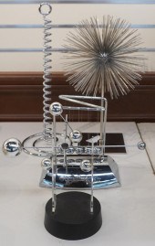 GROUP OF METAL DESK ARTICLESGr