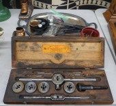 GROUP OF METAL TOOLS AND PERSO