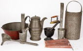 GROUP OF METALWARE, 19TH/20TH