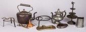 GROUP OF METALWARE, TO INCLUDE