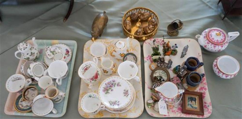 GROUP OF MINIATURE PORCELAIN DOLL
