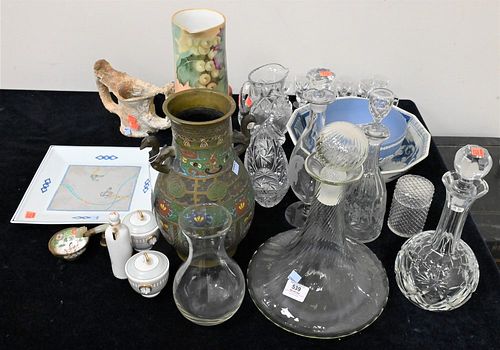 GROUP OF MISCELLANEOUS SMALLS.Group