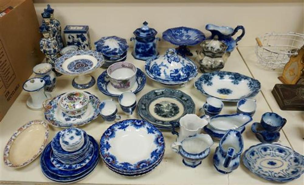 GROUP OF MOSTLY ENGLISH FLOW BLUE