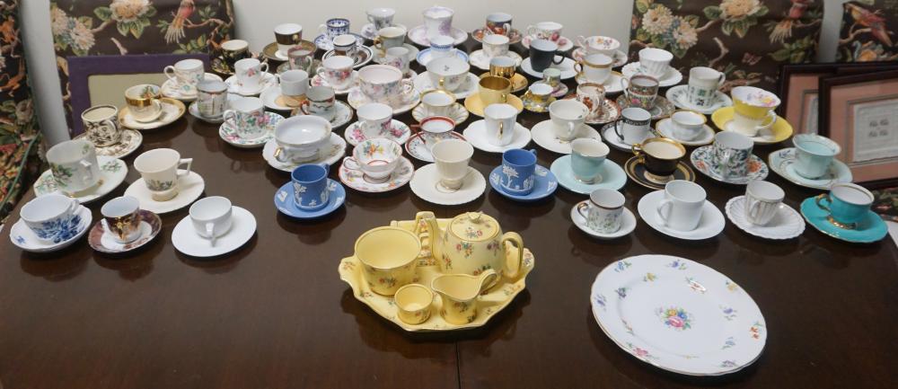 GROUP OF MOSTLY EUROPEAN TEA AND