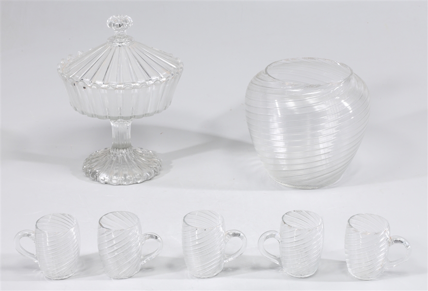 Group of nine vintage glass,
