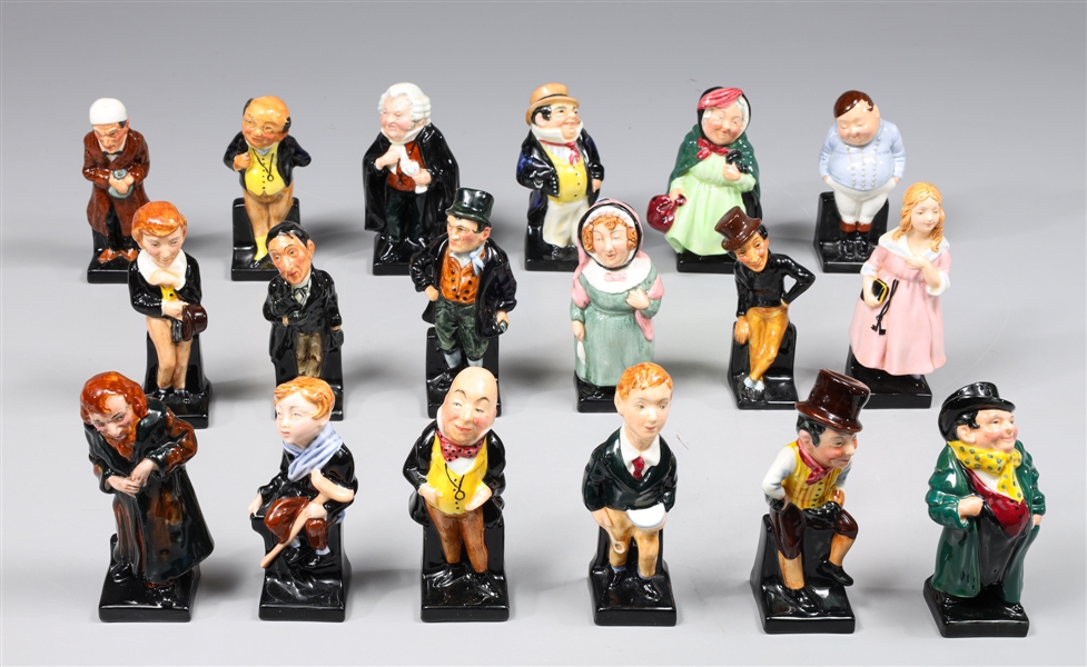 Group of nineteen Royal Doulton