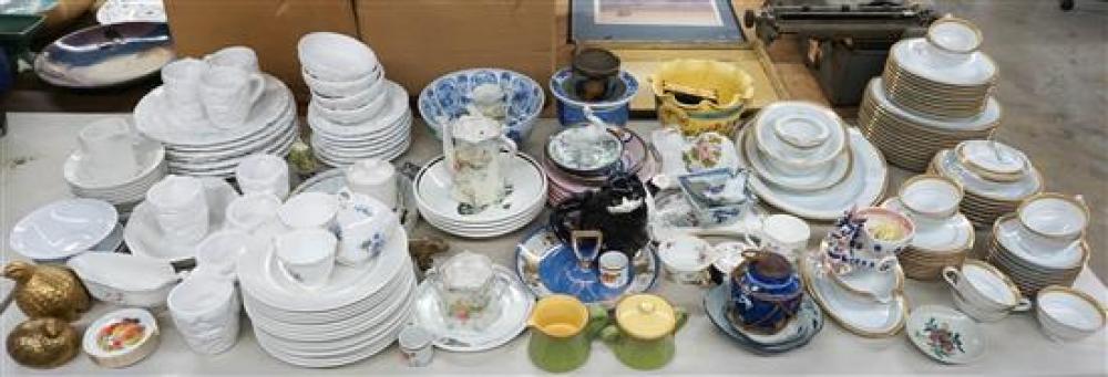 GROUP OF NORITAKE GOLDWYN PATTERN