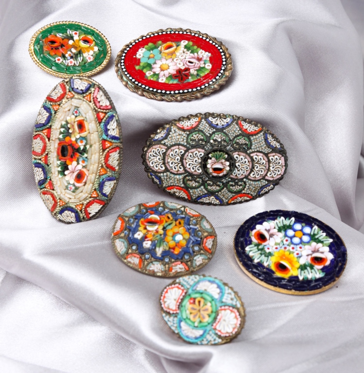 GROUP OF OVAL MICRO MOSAIC