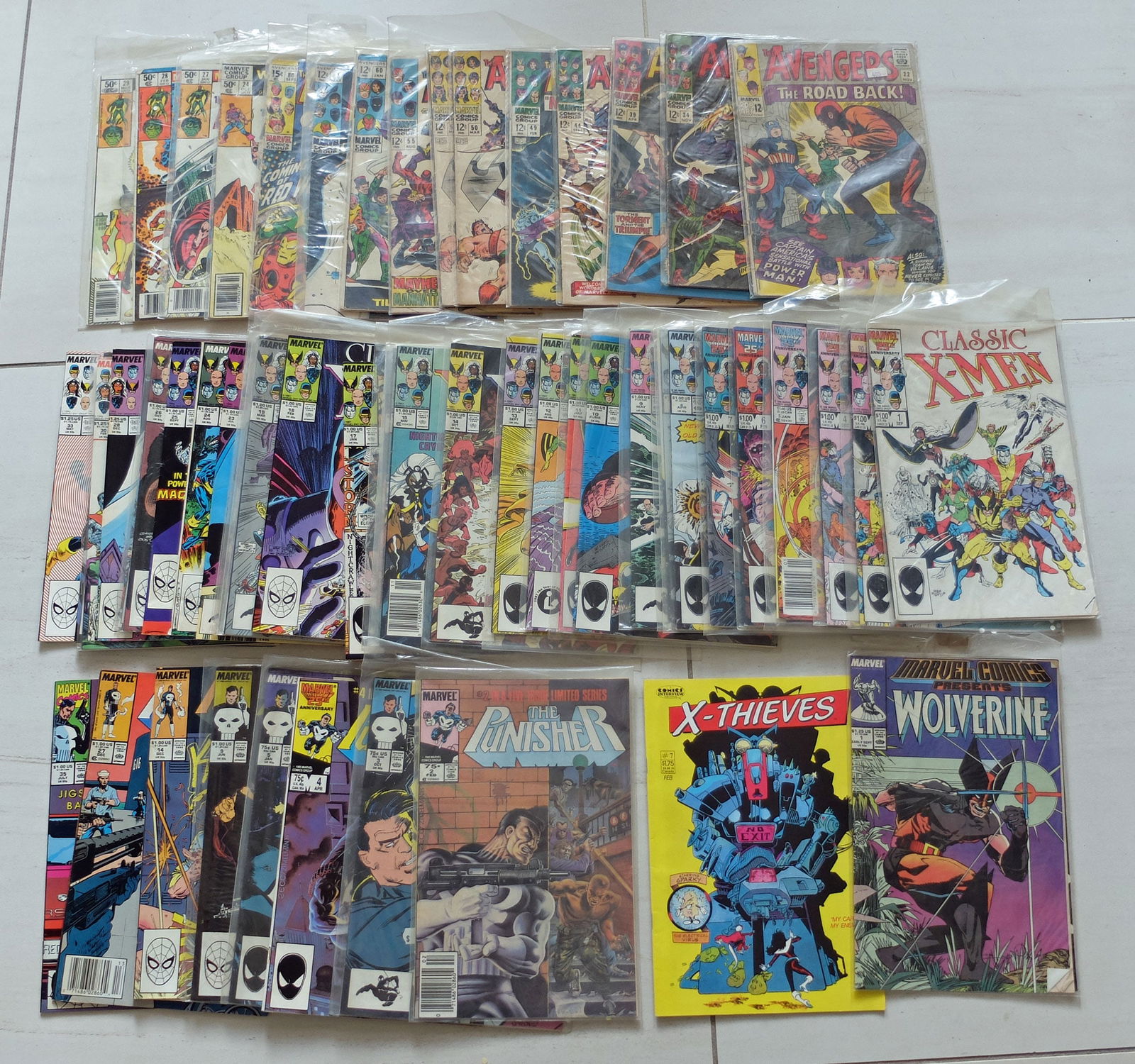 GROUP OF OVER 50 COMIC BOOKSA group