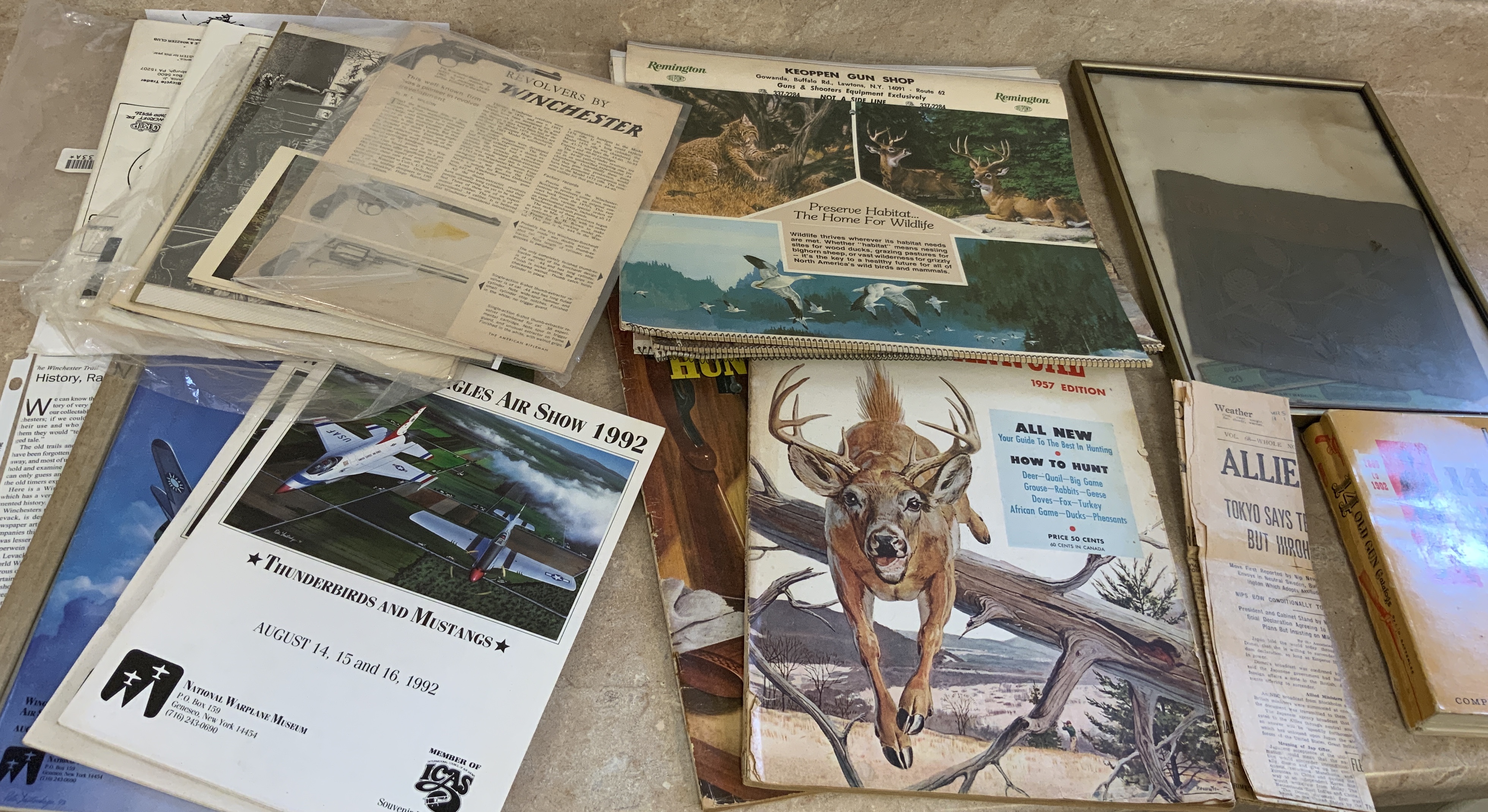 GROUP OF PAPER GOODS Hunting