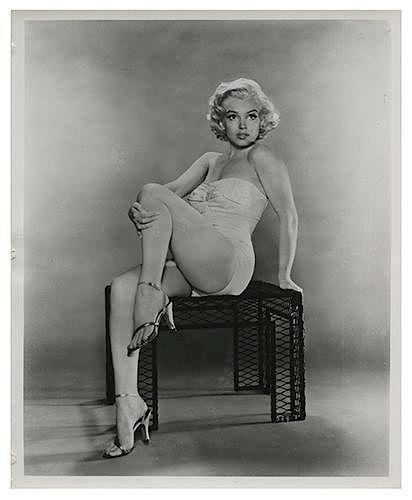 GROUP OF PIN UP PHOTOS. MARILYN