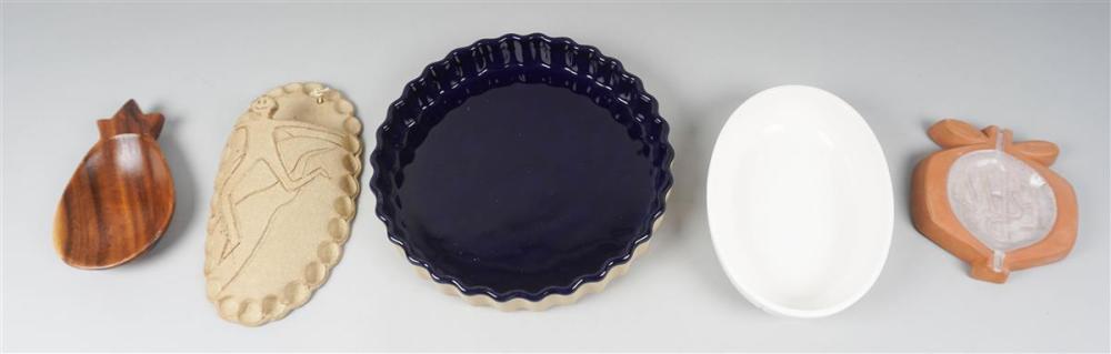 GROUP OF POTTERY AND OTHER