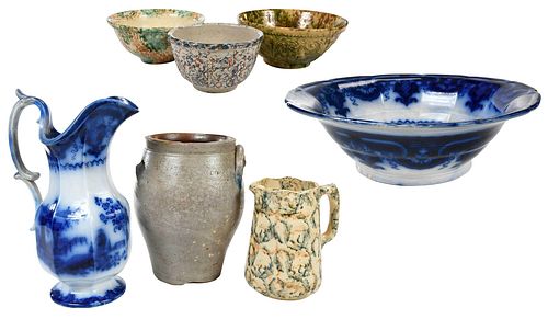 GROUP OF SEVEN ASSORTED POTTERY