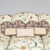 GROUP OF SEVEN PLAID AND FLORA