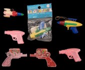 GROUP OF SEVEN RAY GUN AND ROC