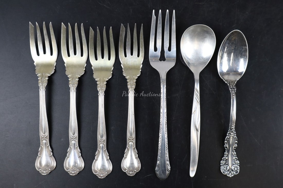 GROUP OF SEVEN STERLING SILVER