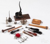 GROUP OF SEWING ACCESSORIESGro