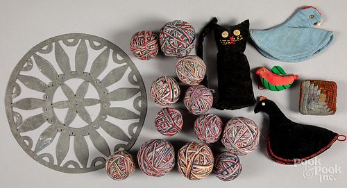 GROUP OF SEWING ITEMSGroup of