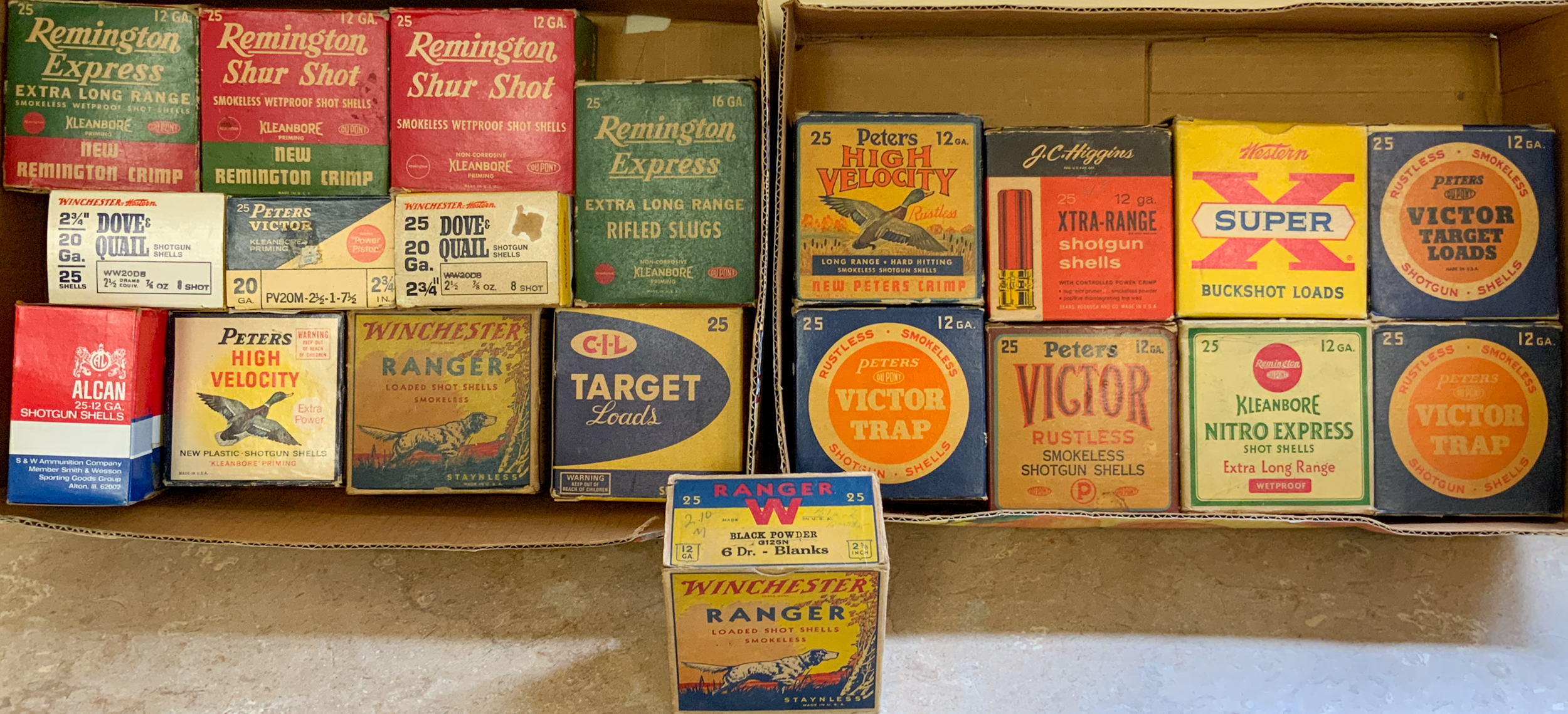 GROUP OF SHOTGUN SHELL BOXES 12