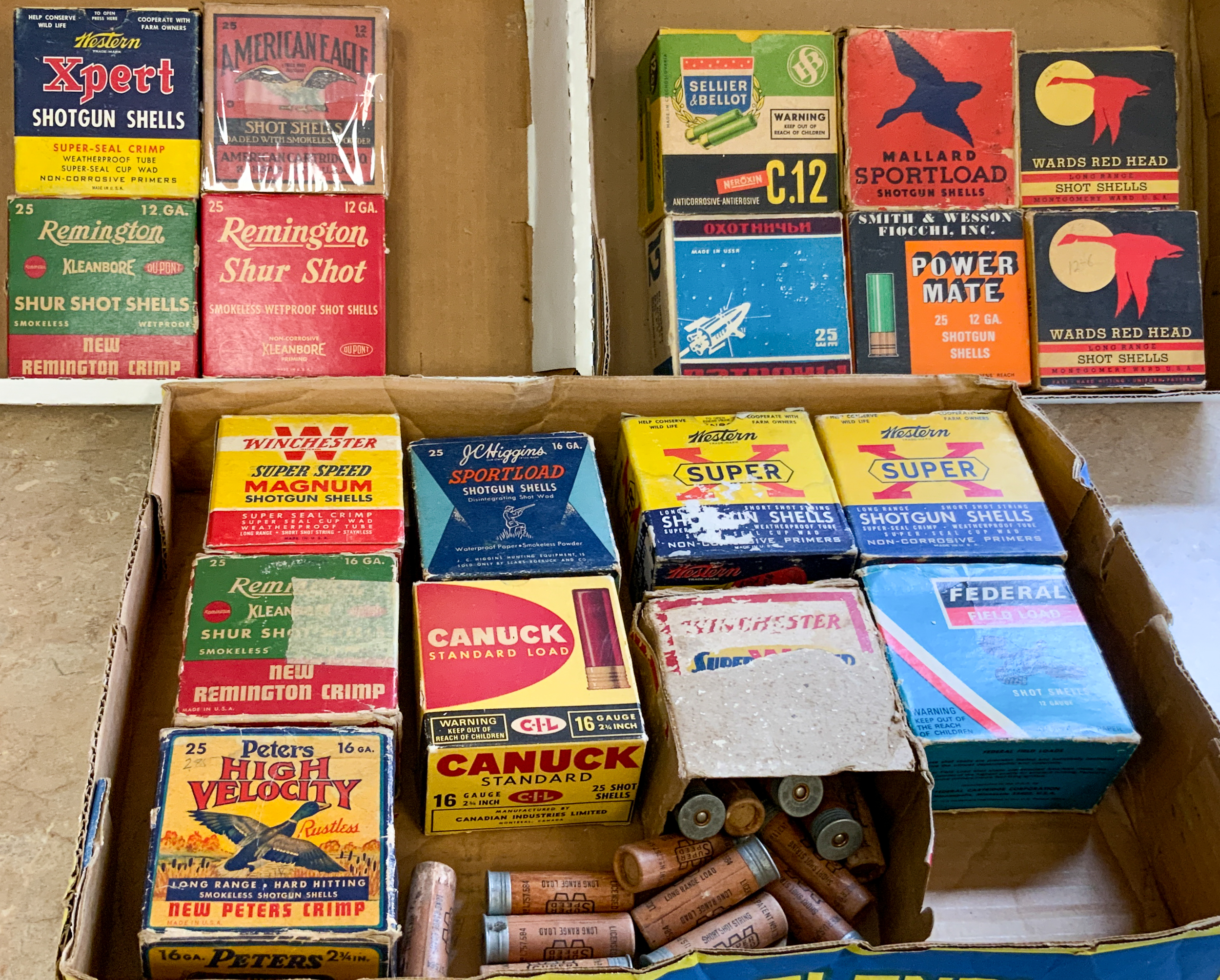 GROUP OF SHOTGUN SHELL BOXES 12