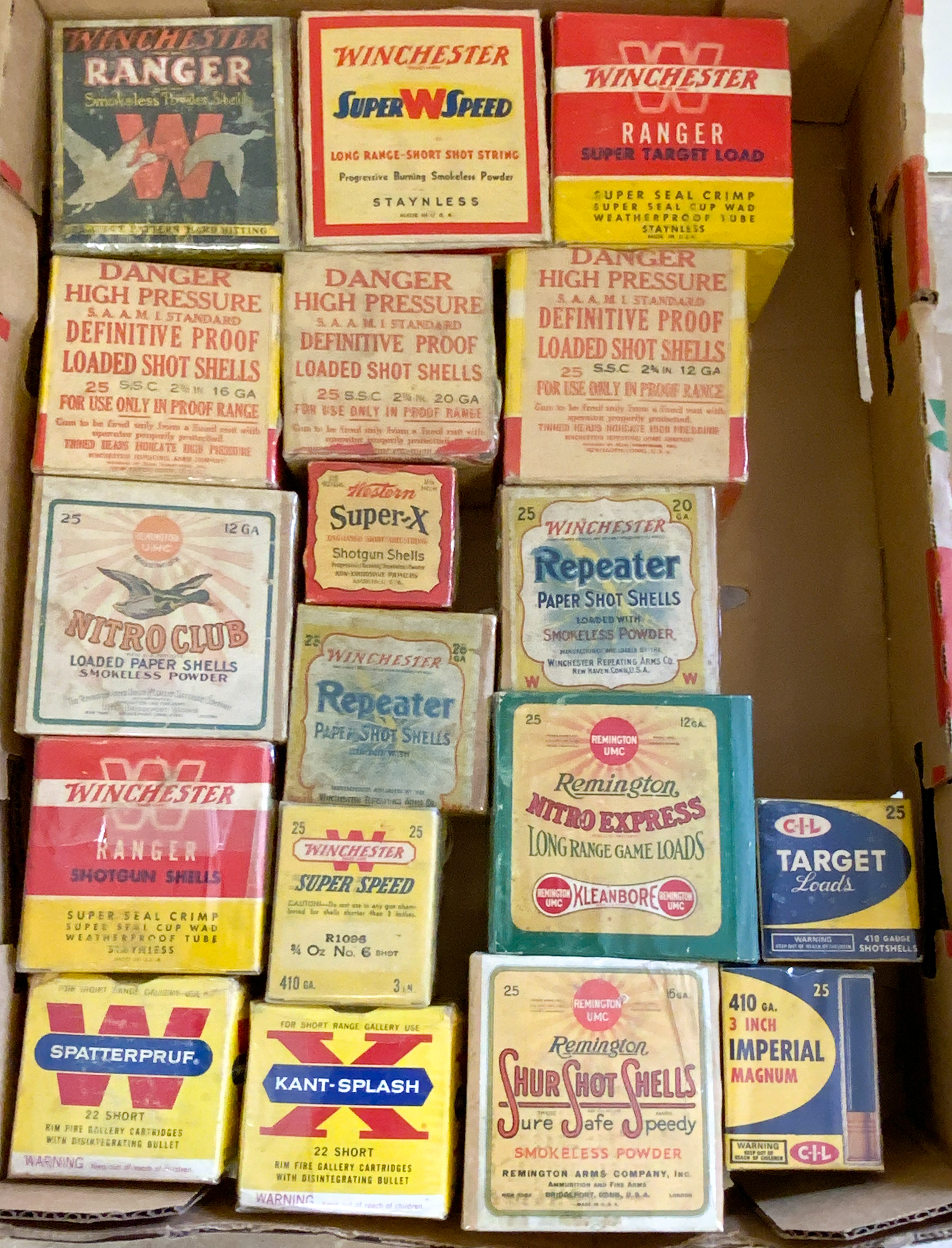 GROUP OF SHOTGUN SHELL BOXES