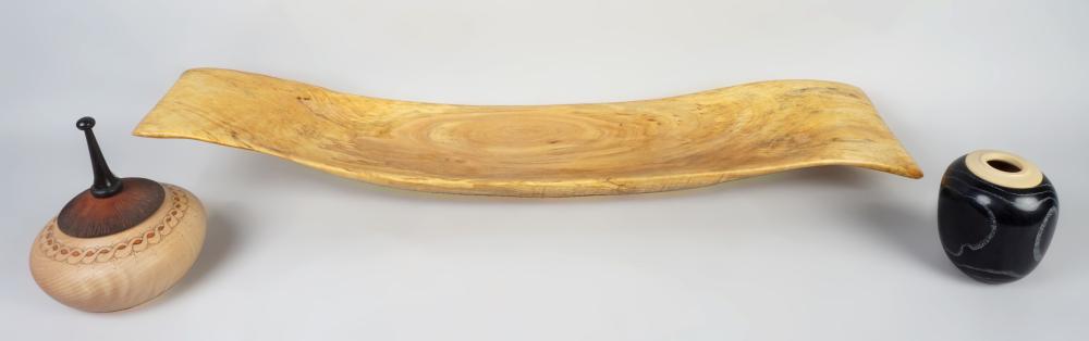 GROUP OF SIGNED TURNED WOOD