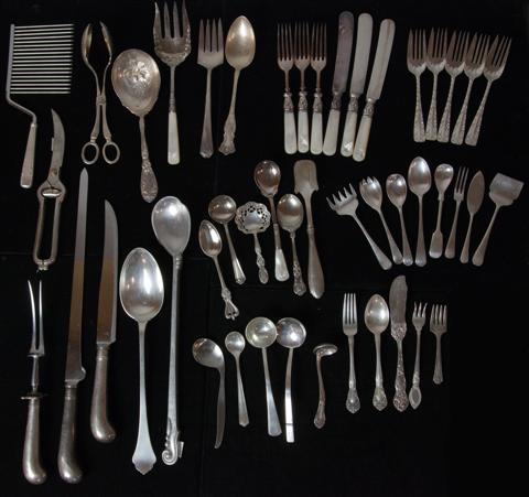GROUP OF SILVER AND PLATE
