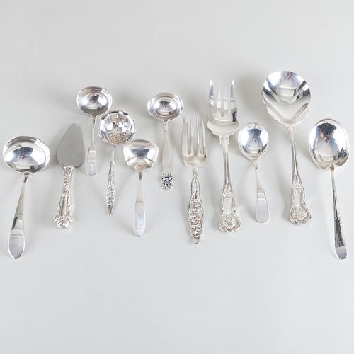 GROUP OF SILVER AND SILVER PLATE