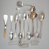 GROUP OF SILVER AND SILVER PLA