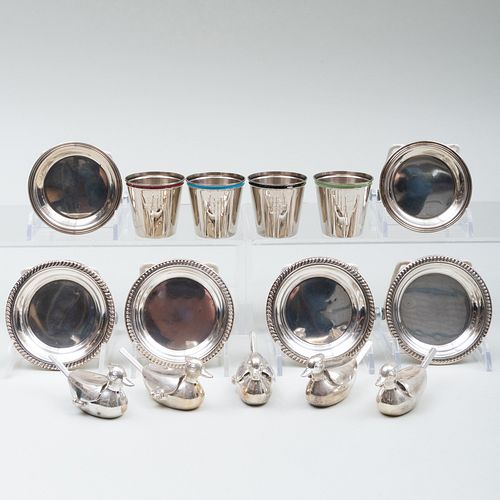 GROUP OF SILVER AND SILVER PLATE