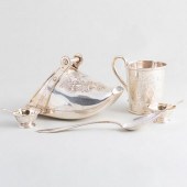 GROUP OF SILVER AND SILVER PLA