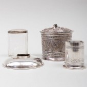GROUP OF SILVER ARTICLESCompri