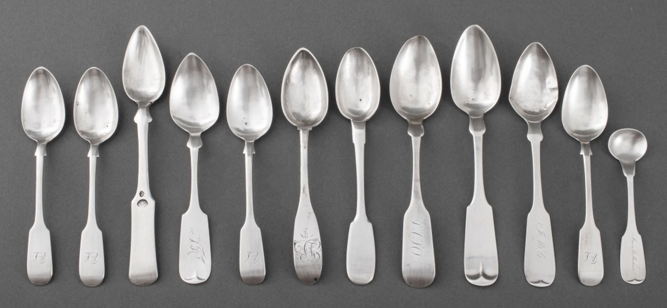 GROUP OF SILVER FIDDLE BACK TEA