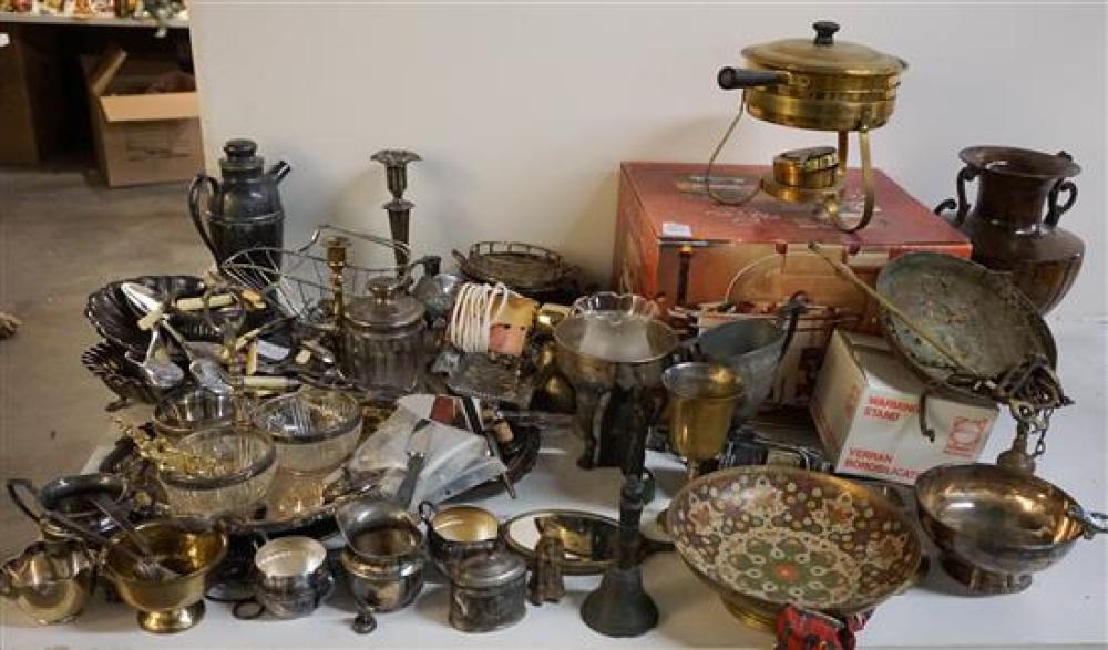 GROUP OF SILVER PLATE FLATWARE