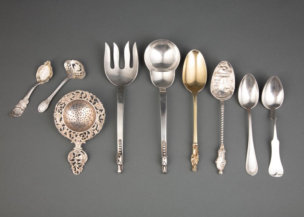 GROUP OF SILVERWAREGroup of Antique