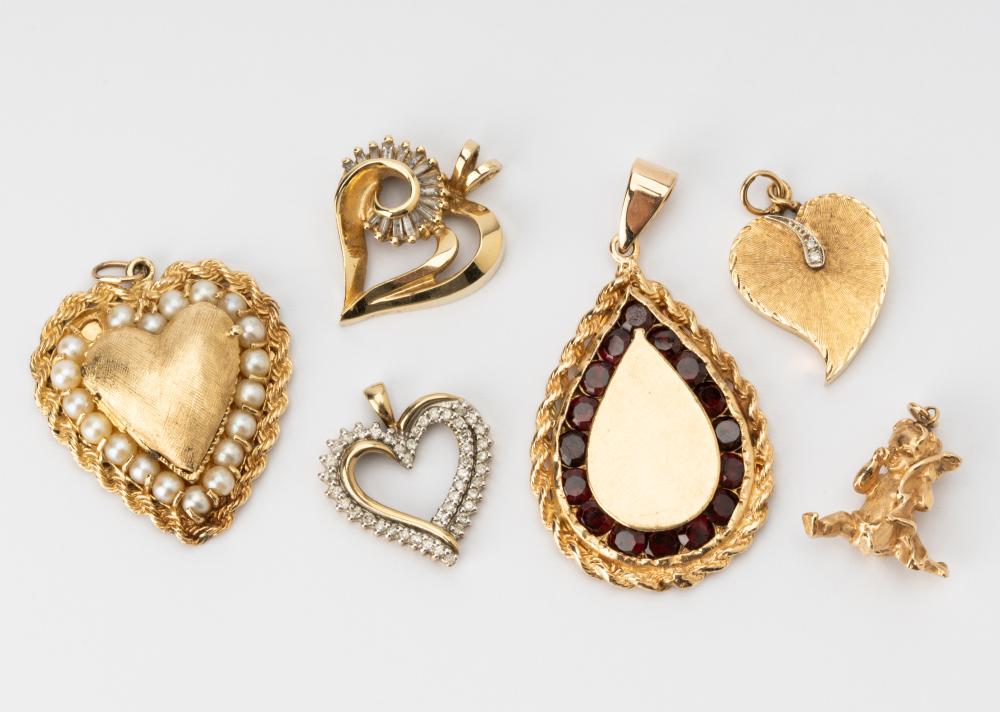 GROUP OF SIX ASSORTED 14 KARAT