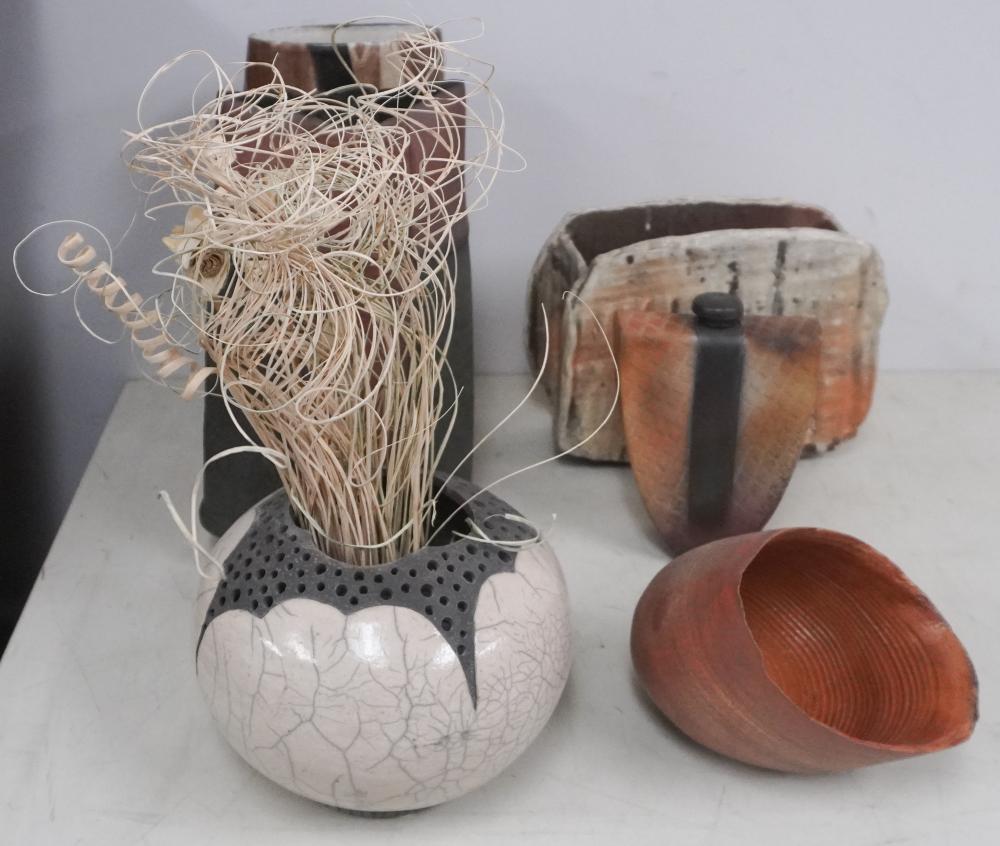 GROUP OF SIX ASSORTED NEUTRAL