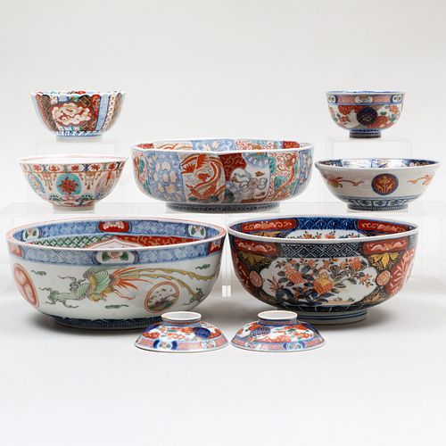 GROUP OF SIX JAPANESE IMARI