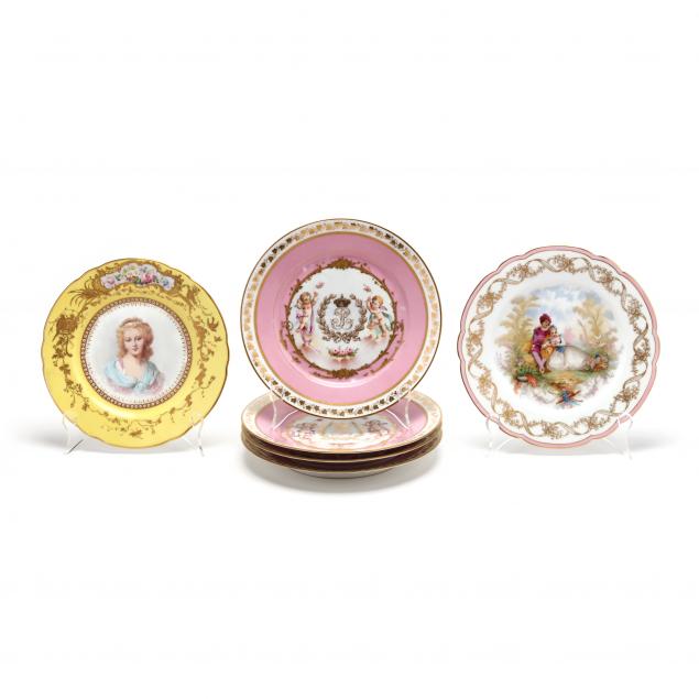GROUP OF SIX SèVRES CHATEAU DES