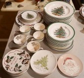 GROUP OF SPODE CHRISTMAS TREE