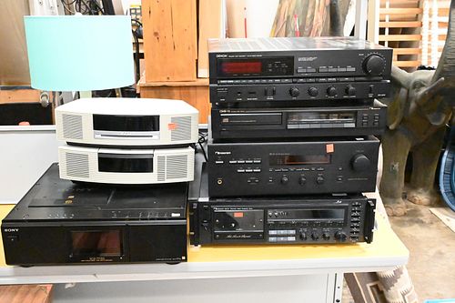 GROUP OF STEREO EQUIPMENTGroup of