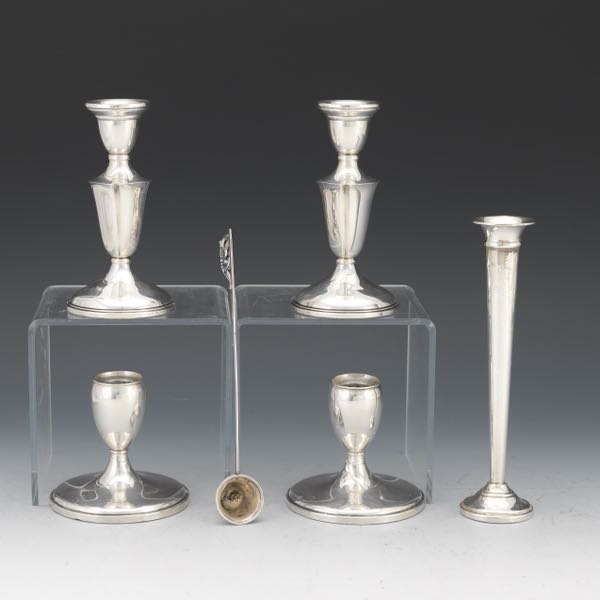GROUP OF STERLING CANDLEHOLDERS AND