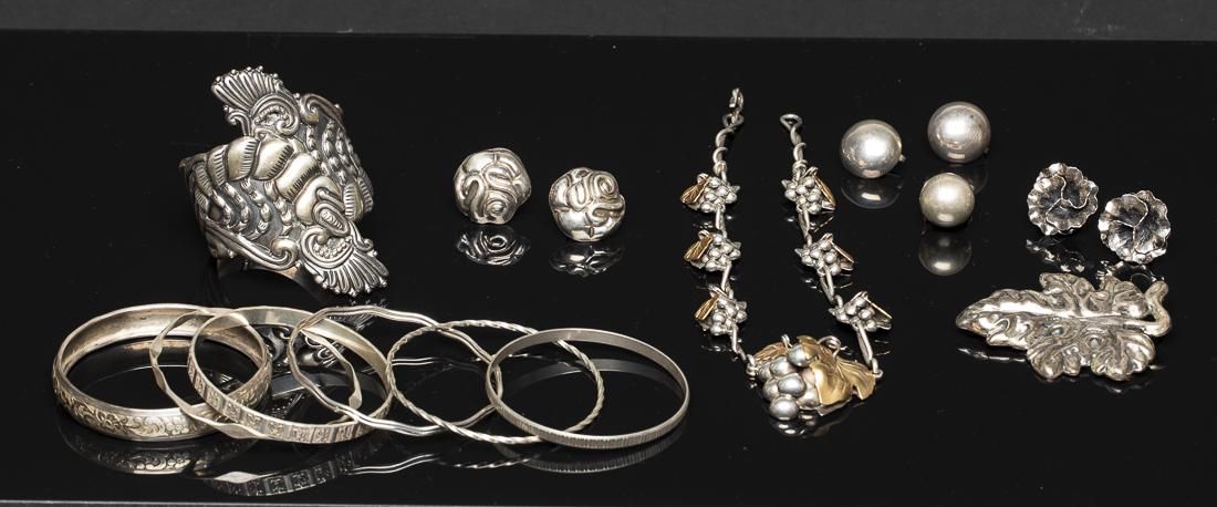 GROUP OF STERLING SILVER