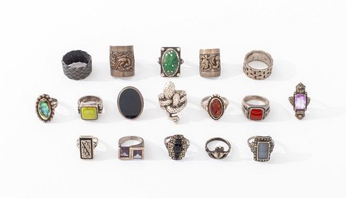 GROUP OF STERLING SILVER RINGS,