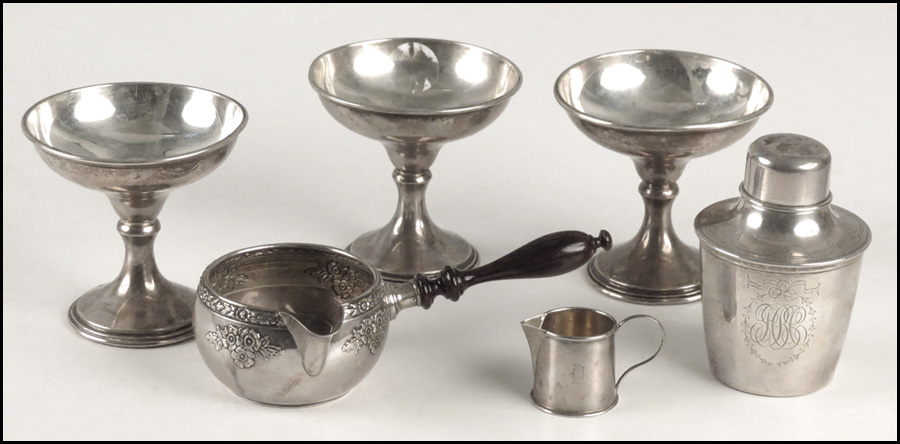 GROUP OF STERLING SILVER TABLE
