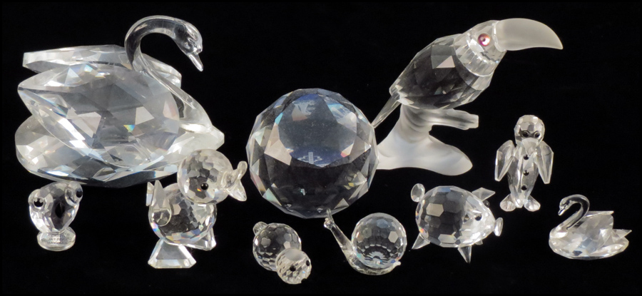 GROUP OF SWAROVSKI CRYSTAL ANIMALS.