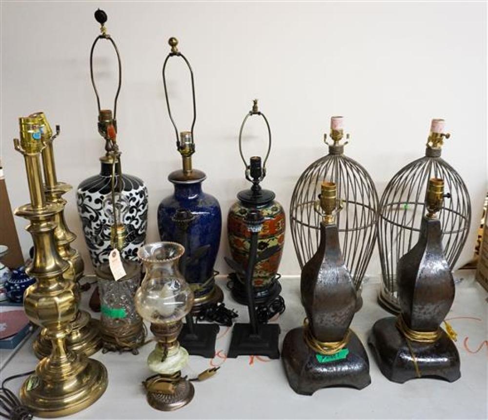 GROUP OF THIRTEEN ASSORTED TABLE