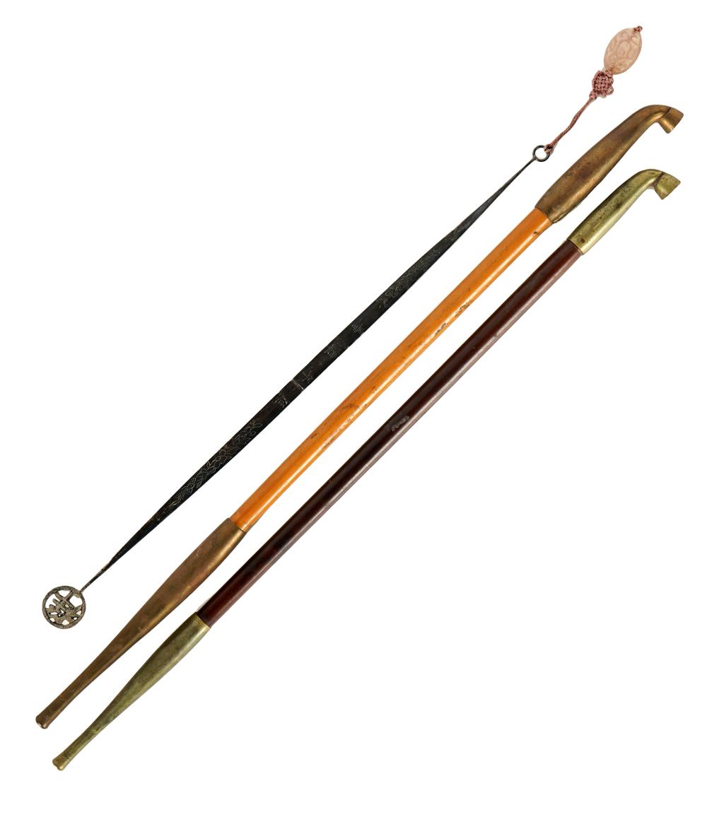 GROUP OF THREE CHINESE
