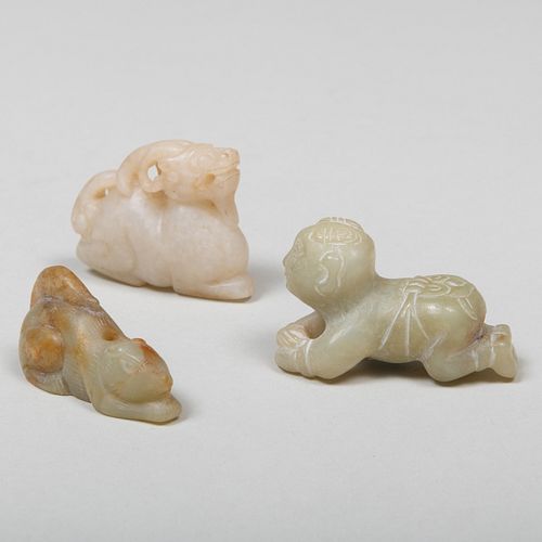 GROUP OF THREE CHINESE HARDSTONE